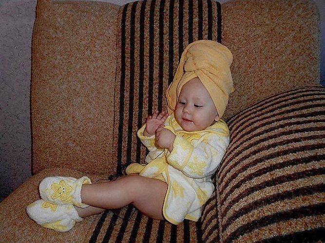 Картинки с детьми маленькими красивыми прикольными надписями, сделать открытки