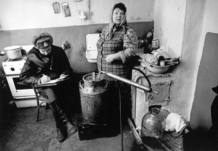 Картинки самогонный аппарат с юмором самогонный аппарат савеловская