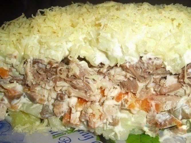 Салат рецепт курица грибы морковь рецепт салат слоями рецепт