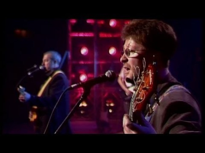 группа машина времени барьер. музыка под снегом машина времени слушать. картинка к песне машины времени этот вечный блюз. андрей макаревич музыка под снегом фото. машина времени музыка п.