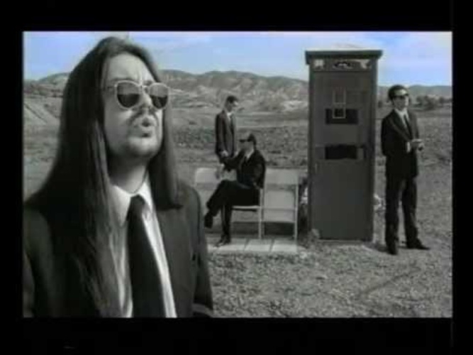 Рок острова песни собака. Рок острова сейчас. Рок острова 1997. Рок острова птицы. Девушка из клипа рок острова.