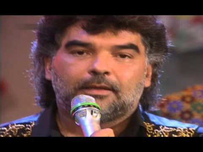 Gipsy kings escucha me. Gipsy kings bamboleo. Gipsy kings escucha me. Gipsy kings hotel california. Gipsy kings escucha me.