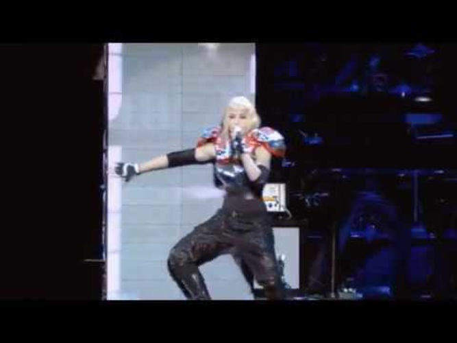 4 minutes madonna speed up. 4 Minutes Madonna Justin Timberlake концерт. Мадонна клип four minutes. Мадонна 4 минуты Дата выпуска трека. Madonna - 4 minutes feat. Justin Timberlake & Timbaland.