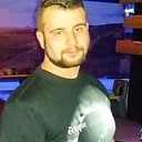 Михаил, 32 года