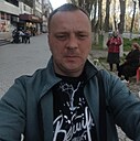64782302_128x128