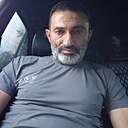 61387420_128x128